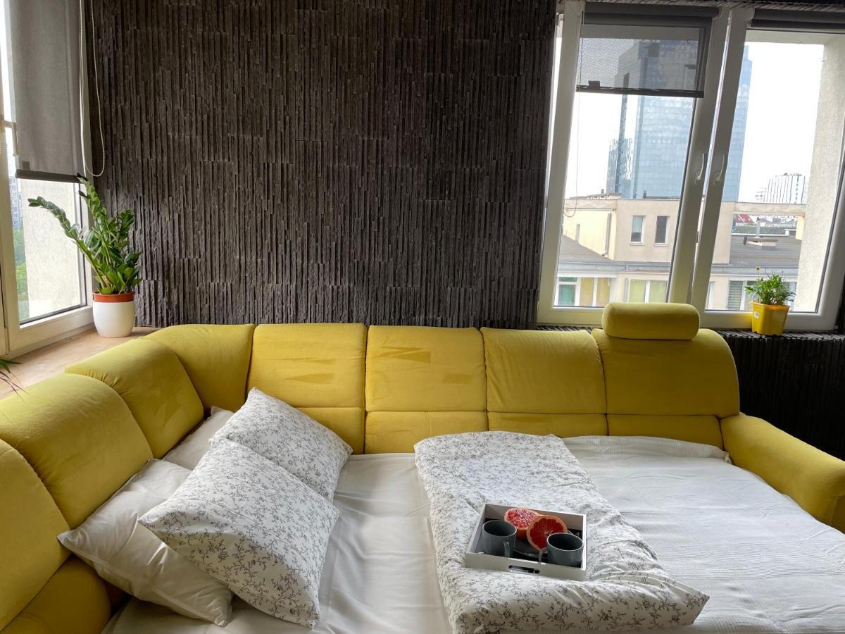 Grey Gucci Apartment City Center วอร์ซอ ภายนอก รูปภาพ